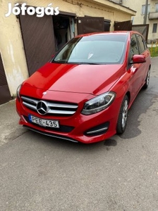 Mercedes Benz B180