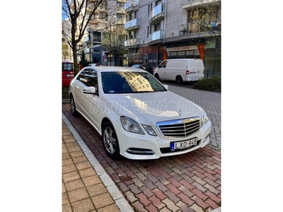 MERCEDES-BENZ E 200 CGI BlueEFFICIENCY Elegance avantgarde. nagy navi. vezérlés cserélve