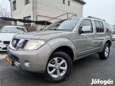 Nissan Pathfinder 2.5 Tdi SE M.o.-i! 148eKm! 4X...