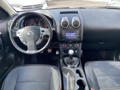 NISSAN QASHQAI 1.6 i-Way 360 KAMERA.PANORÁMATETŐ.NAVI