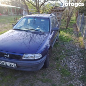 Opel astra F. 1,4 caravan