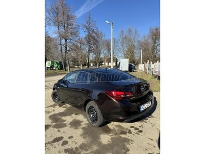 OPEL ASTRA J Sedan 1.6 Enjoy EURO6