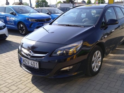 Opel Astra J Sports Tourer 1.4 Enjoy Mo.-i!Szkö...