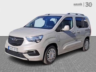 OPEL COMBO Life 1.2 T Enjoy (7 személyes ) 1. tulajdonos. vezetett szervizkönyves. garanciával