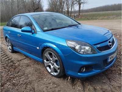 OPEL VECTRA C 2.8 V6 OPC