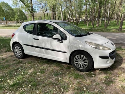 PEUGEOT 207 1.4 HDi Van