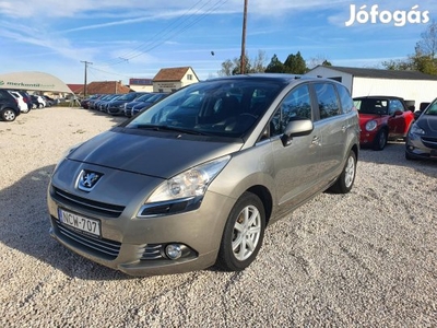 Peugeot 5008 2.0 HDi Style Navi. Panoráma. Ülés...