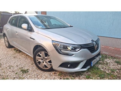 RENAULT MEGANE 1.5 dCi Life