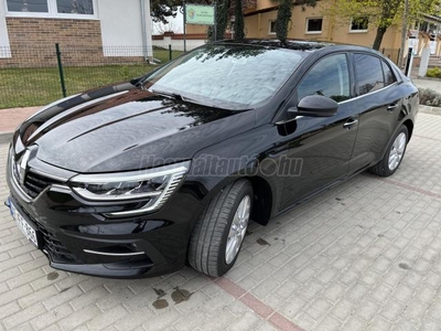 RENAULT MEGANE GrandCoupé 1.0 TCe Zen Gyári gari. Facelift. Tempomat. Navi. Márkaszervizes. Friss szerviz. 9674 km!