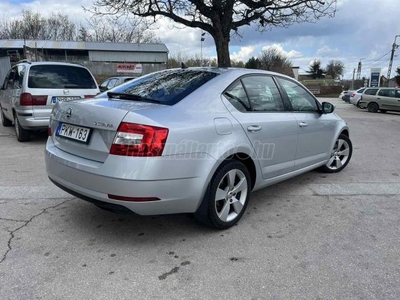 SKODA OCTAVIA 1.4 TSI Style DSG Itthon vásárolt Nagyon megkímélt kényelmes DSG váltó Dinamikus motor