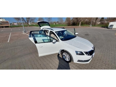 SKODA OCTAVIA Combi 1.6 CR TDI Ambition