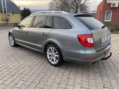 SKODA SUPERB Combi 2.0 CR TDI Elegance 4x4 DSG SZÉP ÁLLAPOT! BŐR! ÜLÉS FŰTÉS! NAGY NAVI! PDC!