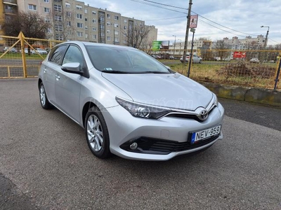 TOYOTA AURIS 1.2T Active Comfort MAGYARORSZÁGI 88200 KM - NAVIGÁCIÓ