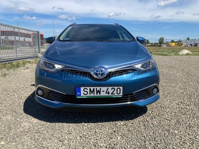 TOYOTA AURIS 1.8 HSD Active Trend+ TSS (Automata) SÁVTARTÓ ASZISZTENS/TÁBLA FELISMERŐ/7 LÉGZSÁK/TOLATÓ KAMERA/