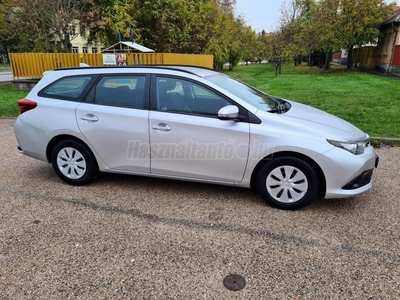 TOYOTA AURIS Touring Sports 1.33 Active Trend