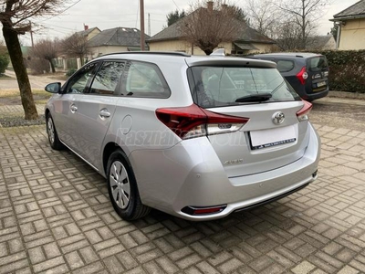 TOYOTA AURIS Touring Sports 1.33 Live Plus /89.725. KM. SÉRÜLÉSMENTES! 1.TULAJDONOS!/