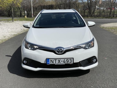 TOYOTA AURIS Touring Sports 1.6 D-4D Active MY17 Trend ÚJSZERŰ ÁLLAPOT!! 125 EZER KM!! SZERVÍZKÖNYV!!