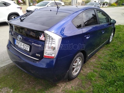 TOYOTA PRIUS 1.8 HSD Sol NAVI (Automata)