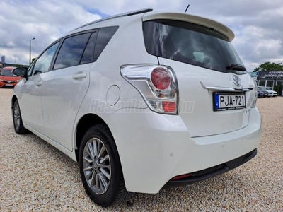 TOYOTA VERSO 1.6 D-4D Executive Skyview TSS [7 személy] / ÁFÁS / MAGYARORSZÁGI / 1 TULAJ / SZERVÍZKÖNYV / GARANCIA / NAVI /