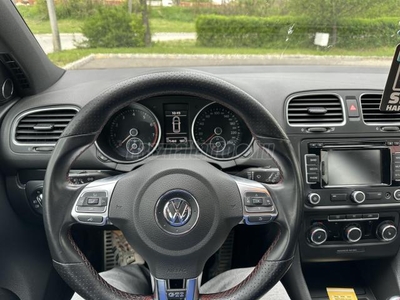 VOLKSWAGEN GOLF VI 2.0 TSI GTI GTI