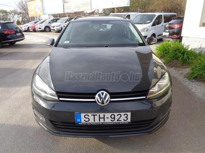 VOLKSWAGEN GOLF VII Variant 1.6 TDI BMT Trendline 179ekm. Navi. Vezetett szervízkönyv