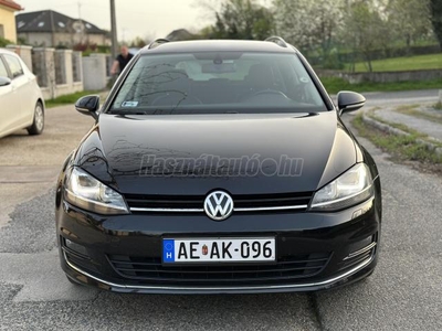 VOLKSWAGEN GOLF VII Variant 2.0 TDI Highline Masszázs ülés - Park Assist - LED