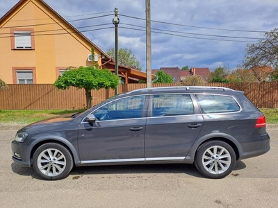 VOLKSWAGEN PASSAT ALLTRACK 2.0 TDI BMT SCR 4Motion kitűnő állapotban.végig vezetett szervizkönyvvel !