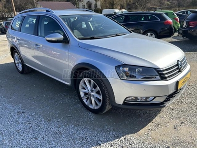 VOLKSWAGEN PASSAT ALLTRACK +SZERVIZKÖNYV+ÜLÉSFŰTÉS+178E.KM+