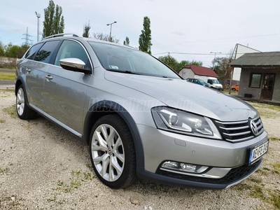 VOLKSWAGEN PASSAT VII Variant 2.0 CR TDI BMT Alltrack Panorámatető!Navi!Kamera!