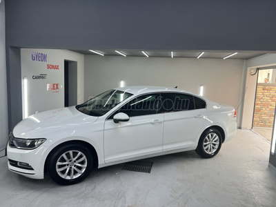 VOLKSWAGEN PASSAT VIII 2.0 TDI BMT Comfortline