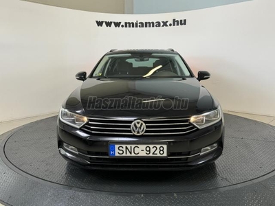 VOLKSWAGEN PASSAT VIII Variant 2.0 TDI BMT SCR Comfortline DSG7 Masszázs. Navigáció. gyári fényezés. vezérlés cserélve. leinformálható