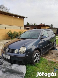 Volkswagen Polo 1.4 9N (törött)