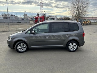 VOLKSWAGEN TOURAN 2.0 CR TDI Comfortline Navi+Ülésfűtés+Tempomat