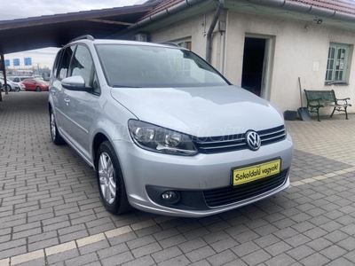 VOLKSWAGEN TOURAN 2.0 CR TDI Highline 145-ezer KM!