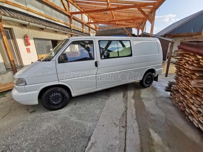 VOLKSWAGEN TRANSPORTER T4 2.5 Trans Van