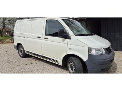 VOLKSWAGEN TRANSPORTER T5 1.9 TDI Power ICE Klíma