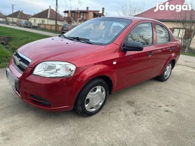 Chevrolet aveo 1.2 sedan friss műszakival eladó!