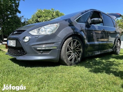 Ford Smax S eladó