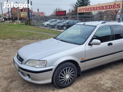 Honda Civic 1.6i LS Aerodeck Sok műszaki!