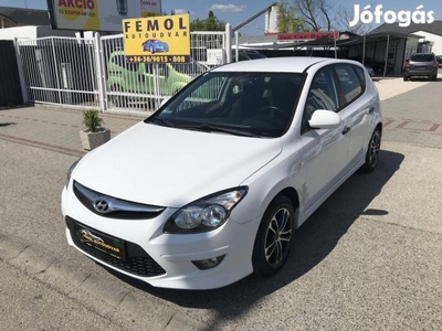 Hyundai I30 1.4 DOHC Classic PLUS Megkímélt! Sz...