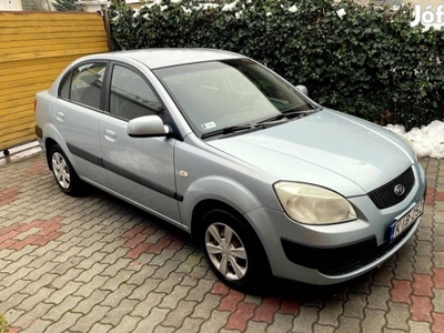 KIA RIO 1.4 EX cserélhető!