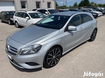 Mercedes-Benz A 180 (Blueefficiency) Urban PDC....