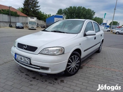 Opel Astra 1.6 16V Comfort (Automata) Autóbeszá...