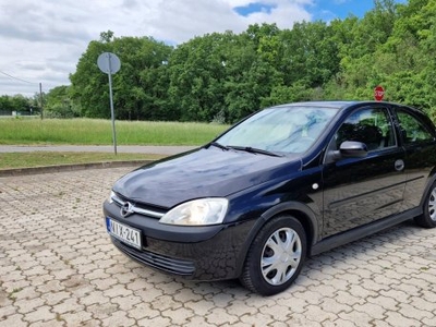 Opel Corsa C 1.2 16V Njoy Digitklíma Rozsdament...