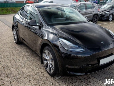 Tesla Model Y Long Range AWD (Automata) Cégekne...