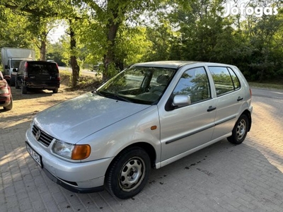 Volkswagen Polo 1.0 50 First