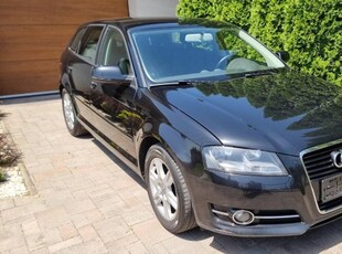 AUDI A3 1.6 TDI Ambition DPF