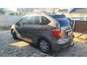 HONDA FR-V 1.8 Comfort Life Style