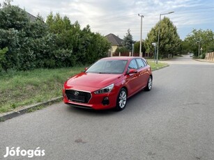 Hyundai I30 1.4 MPi Travel Plus Makulátlan--úja...