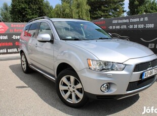 Mitsubishi Outlander 2.2 D Warrior 4WD TC-SST /...